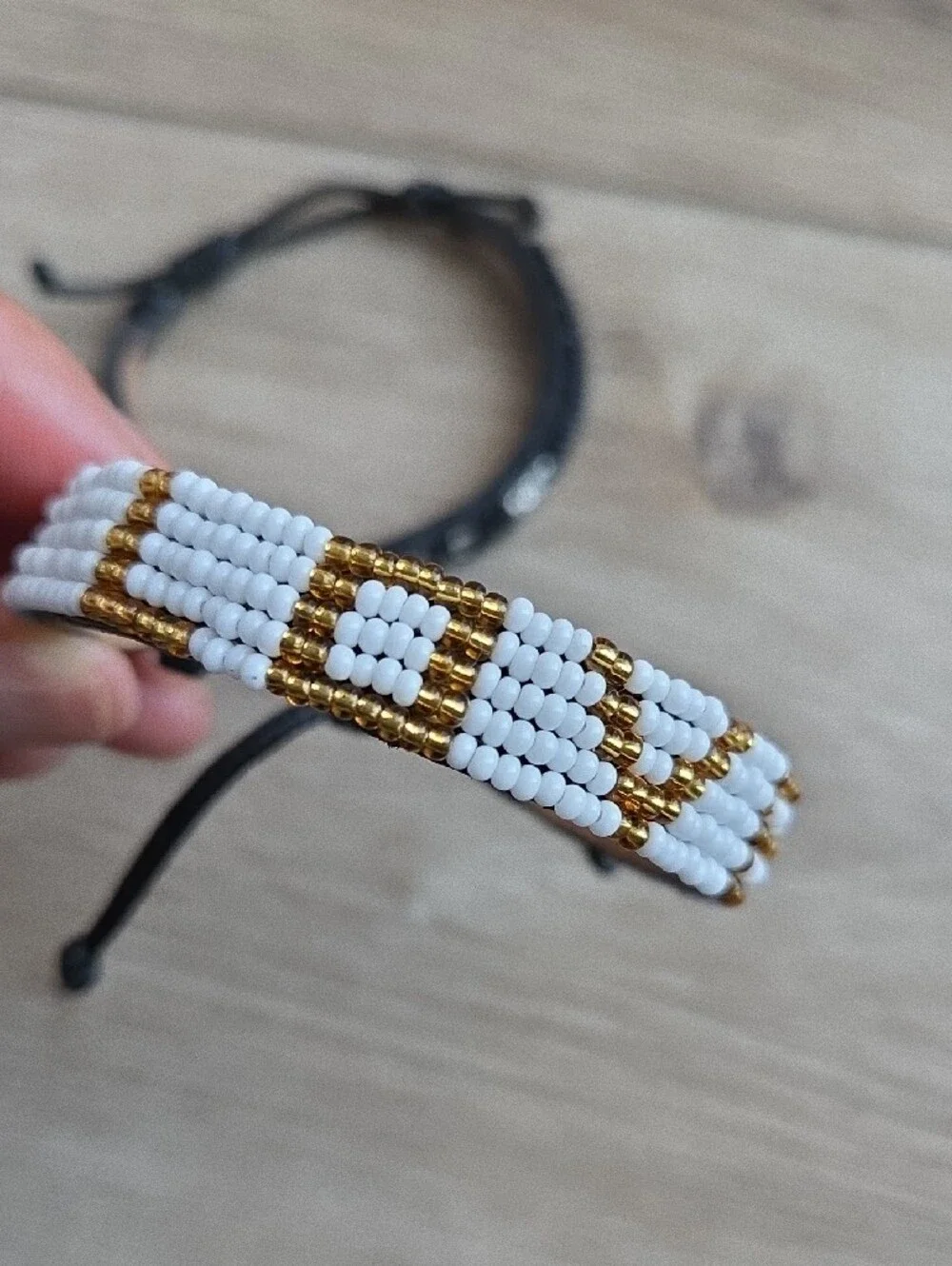 LOVE Bracelet - White/Gold Bracelet